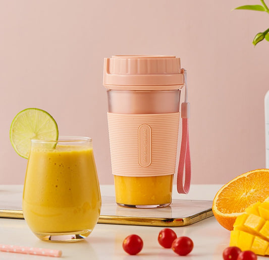 Mini juicer mini blender